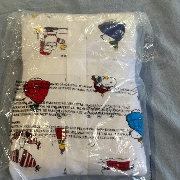 NWT Peanuts  christmas pajamas - Picture 2 of 3